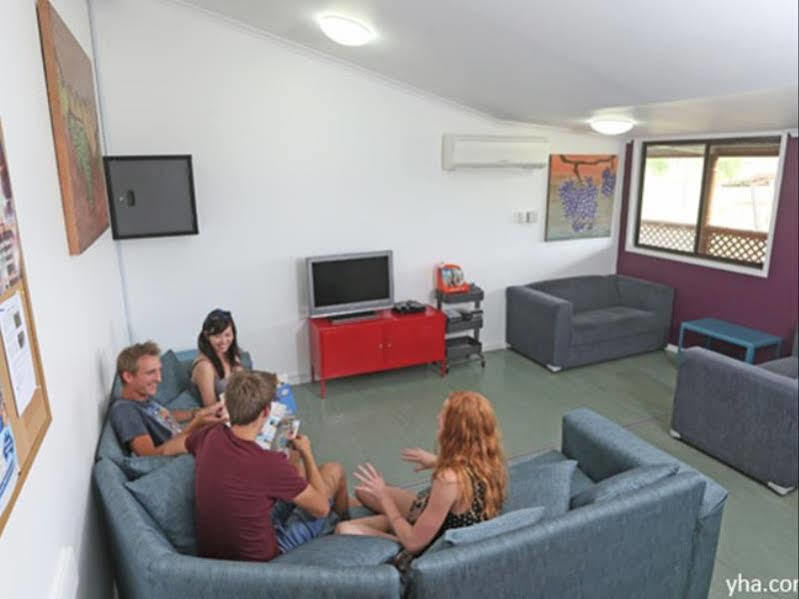 Hunter Valley Yha Hostel Cessnock Exterior photo